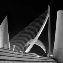 Architecture Valence Espagne - vue nocturne vue noir et blanc Alain Montaufier Photographe professionnel basé à Poitiers